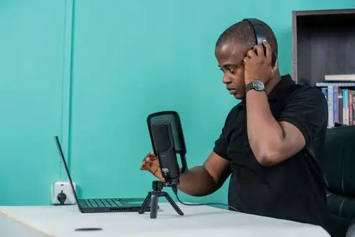 learning English by listening to podcasts and audiobooks