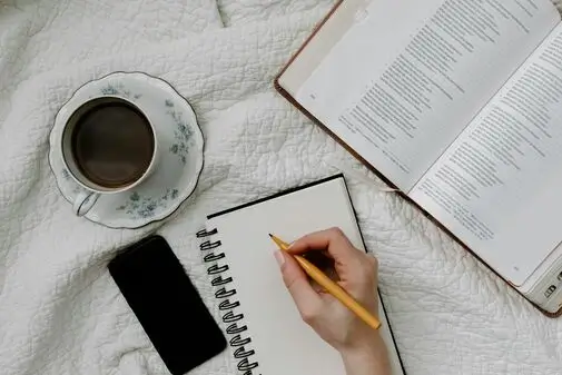 writing in English journal to improve grammar